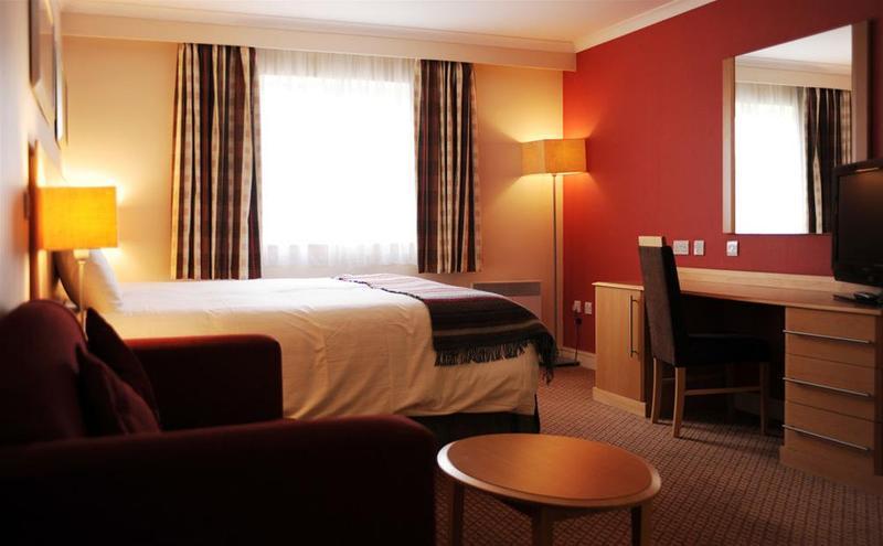 Village Hotel Nottingham Beeston  Eksteriør billede