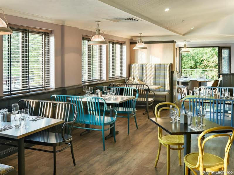 Village Hotel Nottingham Beeston  Eksteriør billede